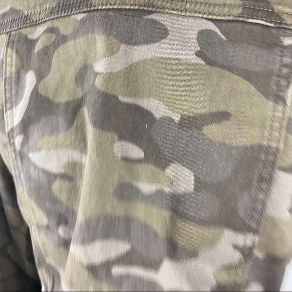 NWT Express Camo Utility Jacket - Picture 4 of 6